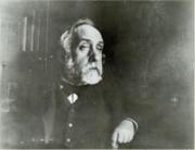 Degas devant sa biblioth&eacute;que, vers 1900, photogaphie, Paris, Biblioth&eacute;que Nationale